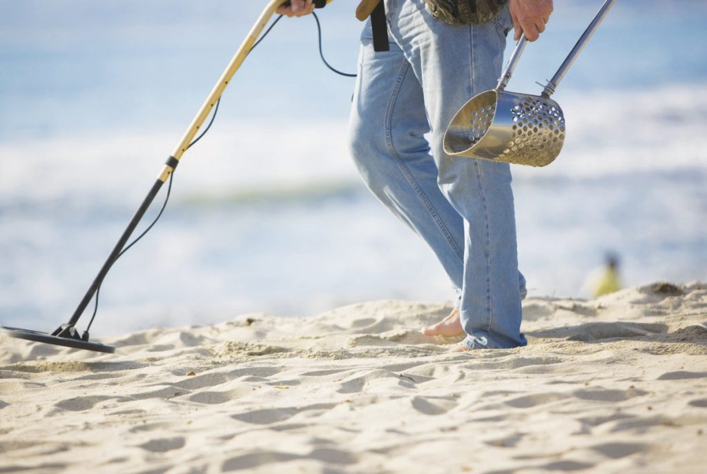 Unlock Hidden Treasures: Your Ultimate Guide to Picking the Right Metal Detector!