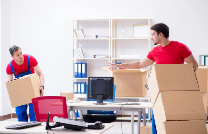 10 Tips for Hiring a Professional Mover