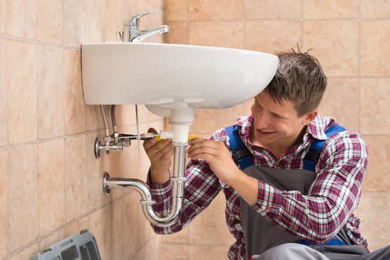 4‌ ‌quick‌ ‌tips‌ ‌to‌ ‌understand‌ ‌your‌ ‌plumbing‌ ‌system‌ ‌