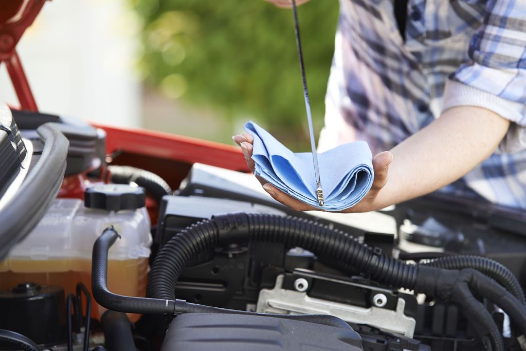 Best DIY Car Maintenance Tips You Can Handle