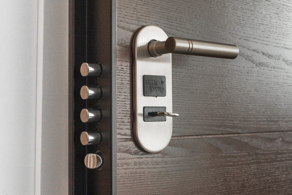Best DIY Home Security Tips, Tricks and Ideas