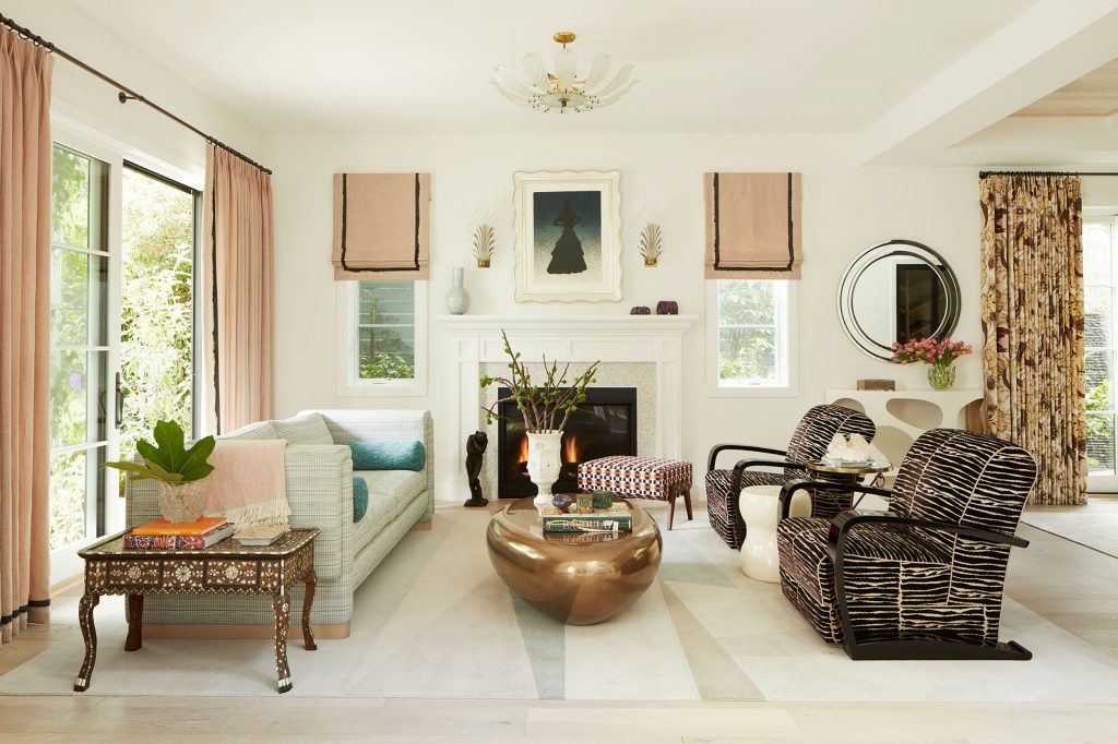 Designer Tips For A Stunning Living Room Arrangement