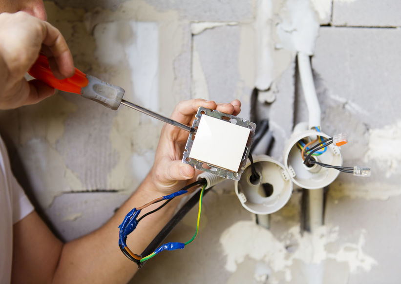 8 Electrical Tips for New Builds