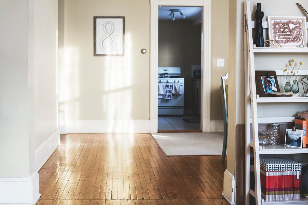 Common Problems That You May Face When Doing DIY Floor Polishing