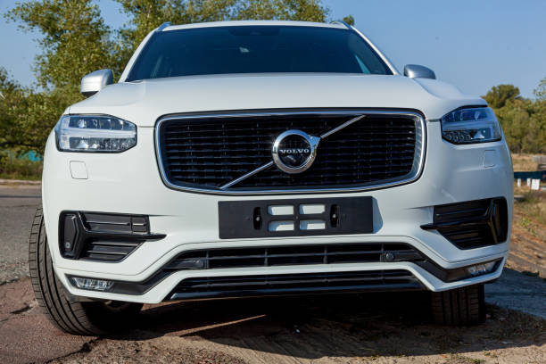 Best luxury hybrid suv 2023