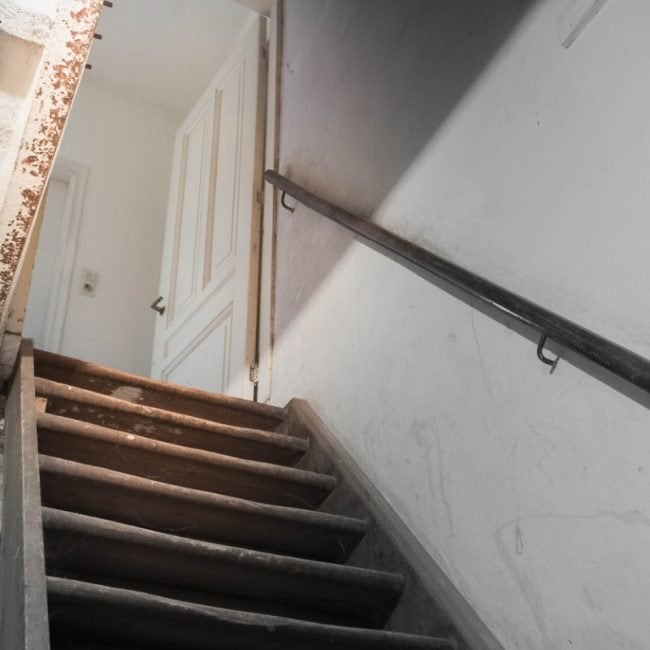 How To Get Rid Of Musty Smell In Basement