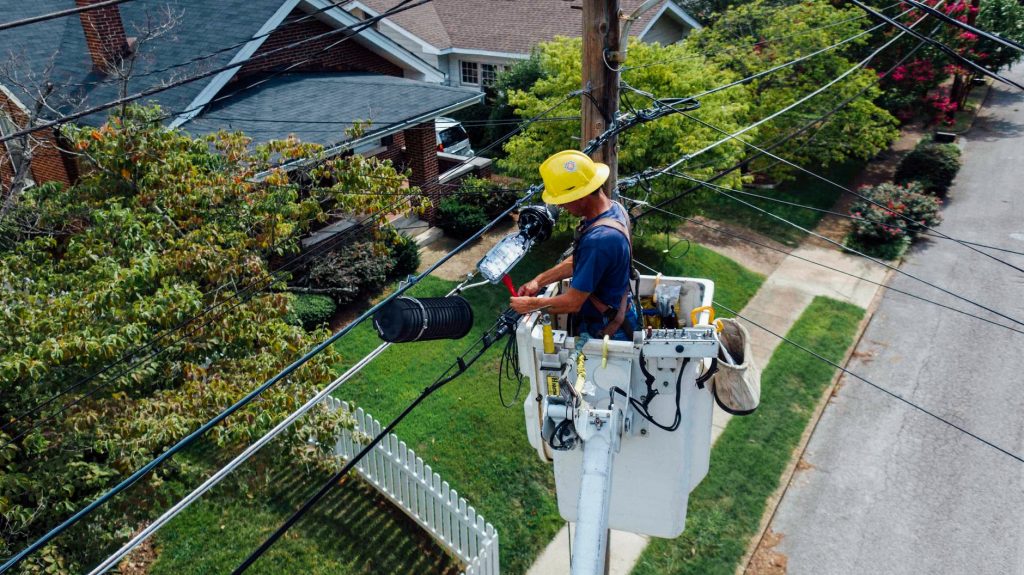 Here’s Why DIY Electrical Work Is A Really Bad Idea