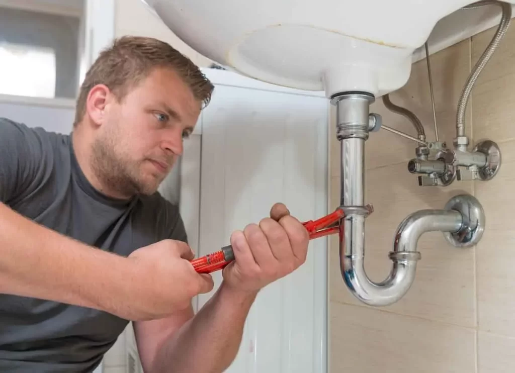 10 Plumbing Tips Every Homeowner Needs To Know